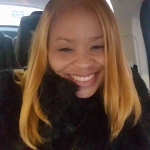 Meet your Posher, Stacy